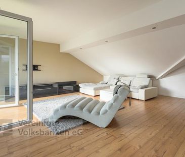 Einzigartige Dachgeschosswohnung mit überdachtem Balkon und schöner... - Foto 3