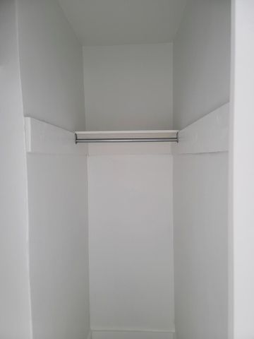 For Lease - 312 Douglas Avenue Unit# 304, Toronto, Ontario - Photo 4