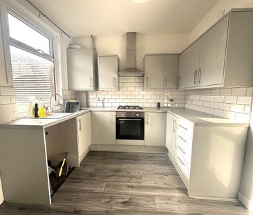 2 bedroom terraced house to rent - Photo 6