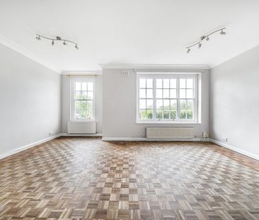 Vanbrugh Fields, London, SE3 - Photo 3