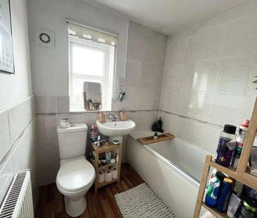 Hutchinson Way, Radcliffe, M26 - Photo 3