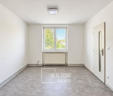 Pronájem bytu 2+1 50 m2 - Fotografie 1