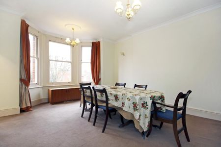 4 bedroom apartment to rent - Photo 2