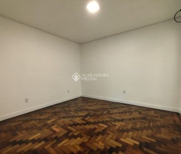 Apartamento com 4 quartos e 104m² para alugar em Menino Deus, Porto... - Photo 4