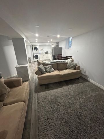 For Lease - 1117 Harvest Drive Unit# Legal Basement, Pickering, Ontario - Photo 4