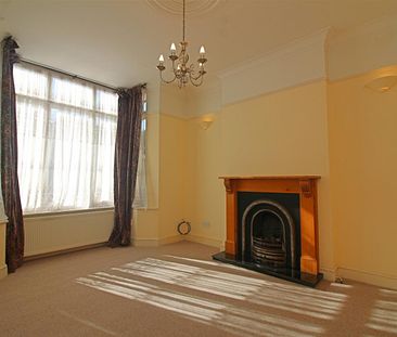 5 Bedroom House To Let - Photo 1