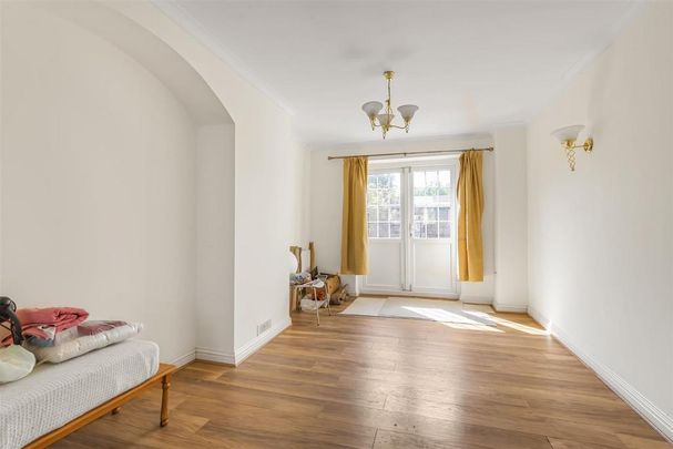 2 bedroom terraced house to rent - Photo 1