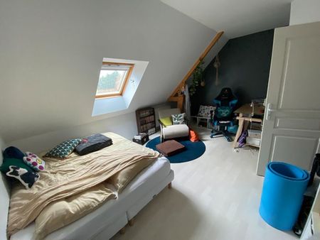 Maison 6 pièces – 136 m² environ à Guignen (ref : G75896) - Photo 4