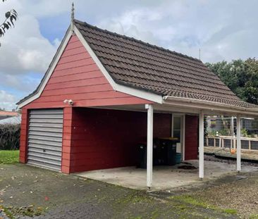 Family Home in Dinsdale - Photo 3
