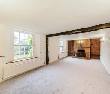 5 bedroom detached house to rent - Photo 3