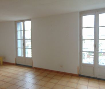 Appartement - 2 pièces - 43 m² - Photo 2