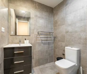 Carrer de l'Hospital, Barcelona, Catalonia 08001 - Photo 6