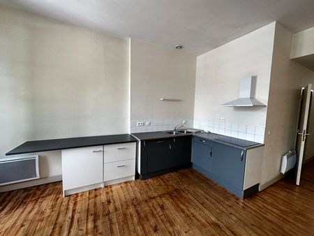 Location Appartement 4 pièces 84m² - Photo 4