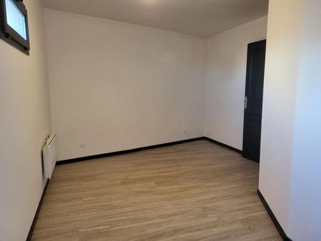 Location Appartement 3 pièces 62m² BERGERAC 24100 - Photo 3