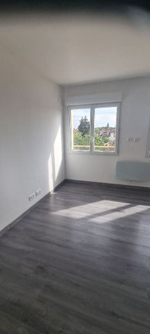 Location Appartement 2 pièces 40m² - Photo 3