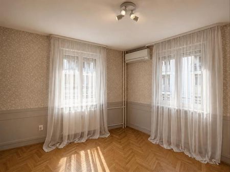 Kiadó újszerű állapotú lakás - Budapest II. kerület - Photo 2