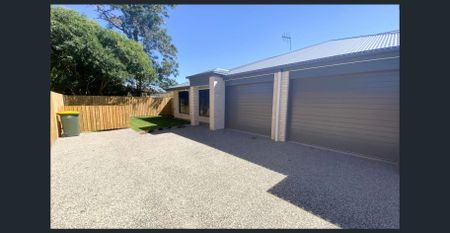 Modern Unit - Photo 3