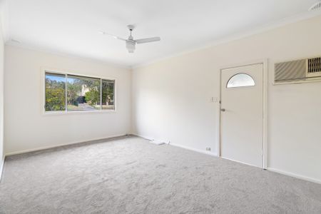 Tidy Two Bedroom Home in Convenient Location - Photo 2