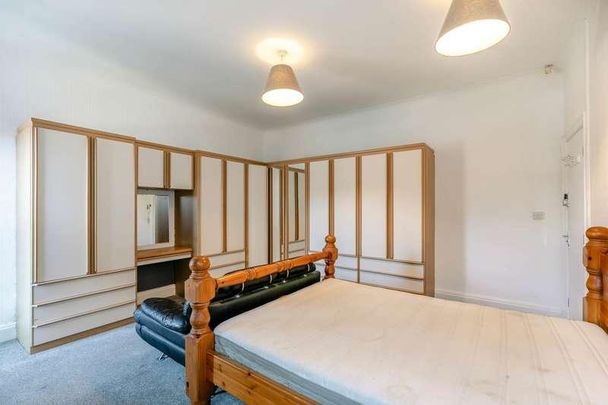 Sycamore House, High Street, Morley, LS27 - Photo 1