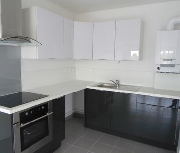 Appartement RUE DU CAPITAINE ALFRED DREYFUS - Photo 1