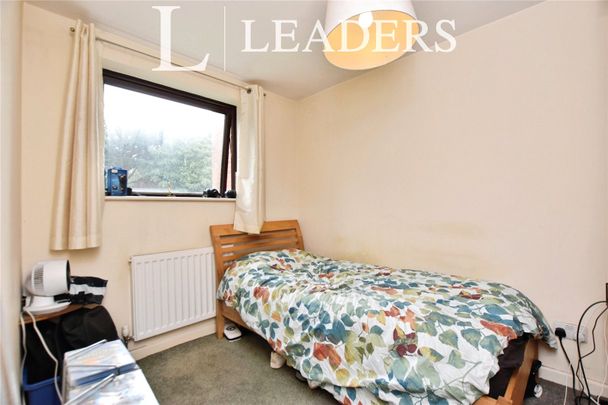 1 bedroom house to rent Kingfisher Way, Bishops Stortford, Hertfordshire, CM23 - Photo 1