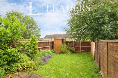 2 bedroom house to rent Keats Way, Hitchin, Hertfordshire, SG4 - Photo 3