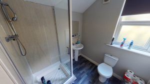 8 St. Michaels Terrace, Leeds, LS6 3BQ - Photo 5