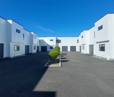 Furnished 2 bedrooms in Dinsdale - Photo 4