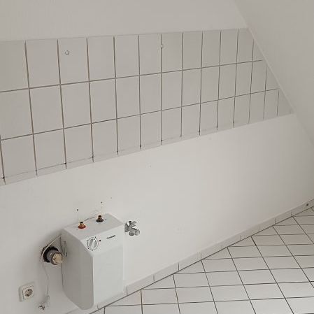 2-Zimmer-DACHWOHNUNG mit Lift in einem neuwertigen Denkmalhaus - Photo 1