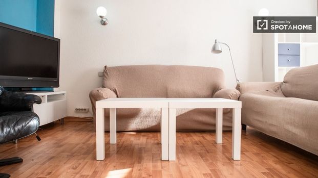 madrid, Community of Madrid 28011 - Photo 1