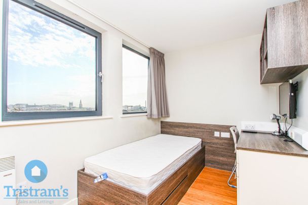 Apartment for Rent - Photo 1