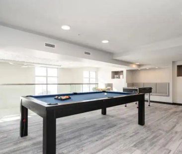 Prairie View Pointe — Modern and Spacious 2 Bedroom Unit - 876 SF - Photo 4