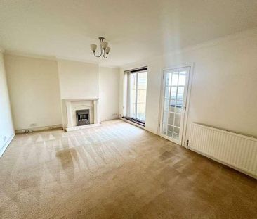 Penton Avenue, Staines-upon-thames, TW18 - Photo 2