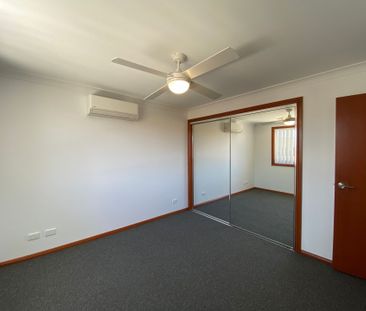 Modern Bathroom & Ensuite - Photo 2