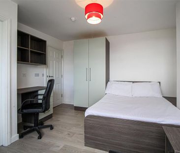 Studio to rent - Photo 2