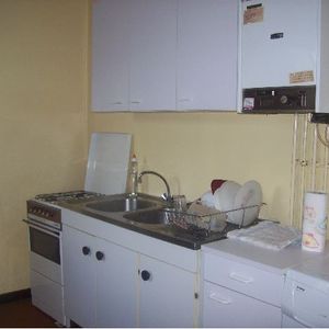 Location Appartement 1 pièce 35m² LE CREUSOT 71200 - Photo 2