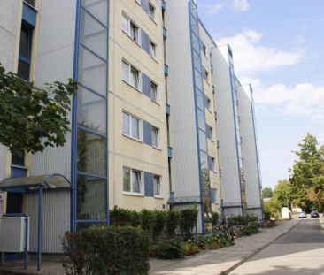 Erstbezug nach Sanierung mit Balkon! - Photo 1