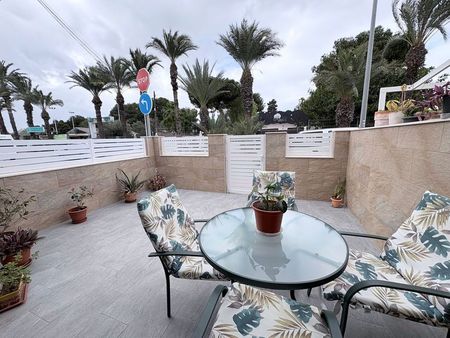 Alquiler de chalet adosado en Calle Urbano Arregui, 87 - Photo 2