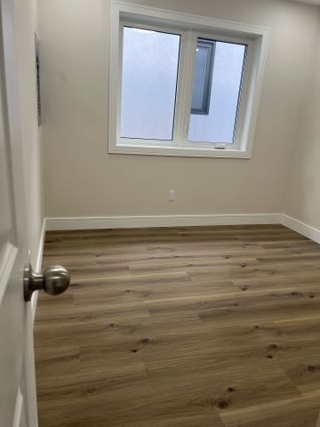 For Lease - 32 Cadorna Avenue Unit# 2, Toronto, Ontario - Photo 3