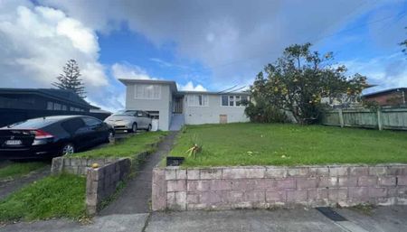 Blockhouse Bay three bedrooms for rent - Photo 4