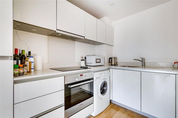 1 bedroom flat to rent - Photo 1