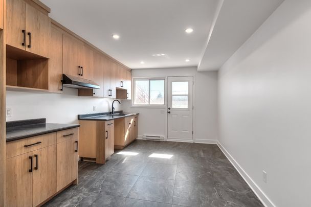 Condo for rent, Laval (Chomedey) - Photo 1
