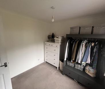2 bedroom semi-detached house to rent - Photo 2