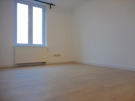 Zeer ruime woning met koetshuis - Photo 5