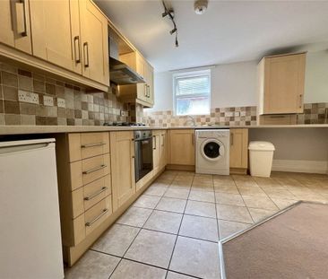 Lorne Park Road, Bournemouth, Dorset, BH1 - Photo 5