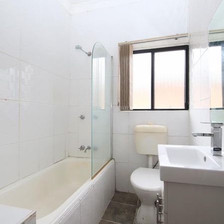 210 Rose Street - Photo 2