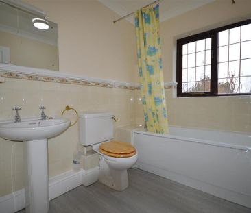 2 bedroom terraced house to rent - Photo 6