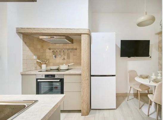 Rua da Palmeira, Lisbon, Lisbon 1200-313 - Photo 1