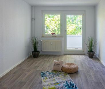 Kleine 1-Raum-Wohnung mit offener Küche und Balkon - Foto 2
