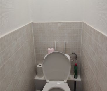 Location Appartement 1 pièce 12m² - Photo 3